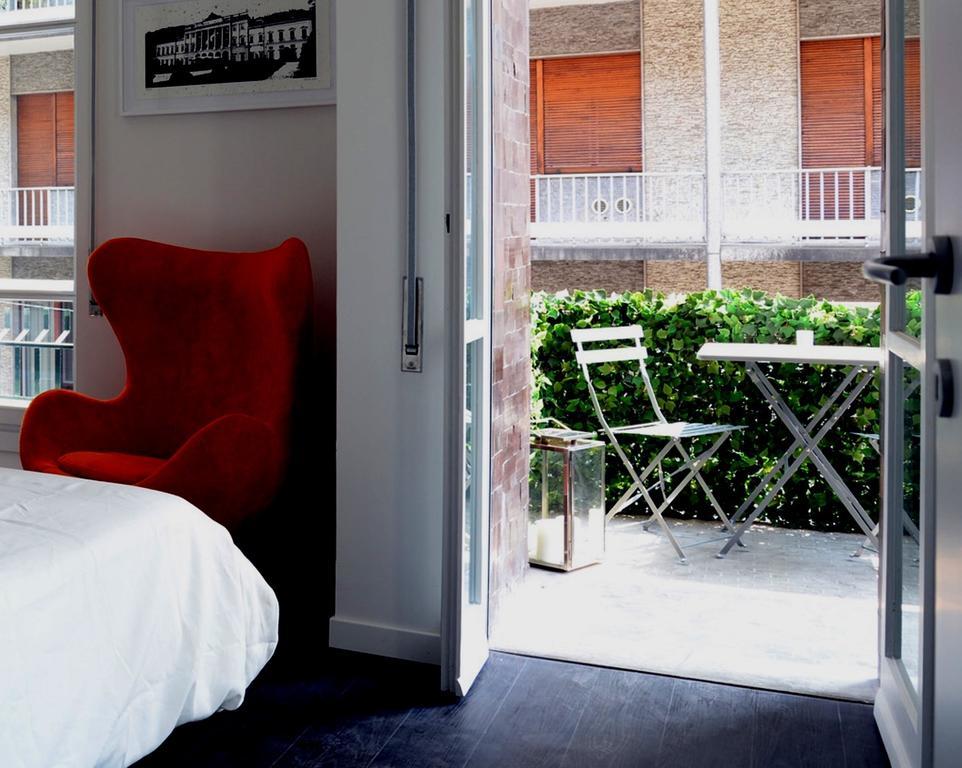 Art Design Appartamento Con Terrazzo By Logicasa Lake Como Room photo