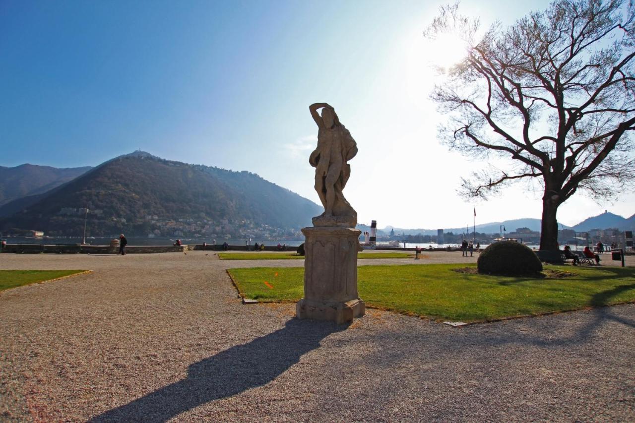 Art Design Appartamento Con Terrazzo By Logicasa Lake Como Exterior photo